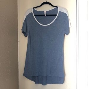 Lularoe blue white t shirt size large